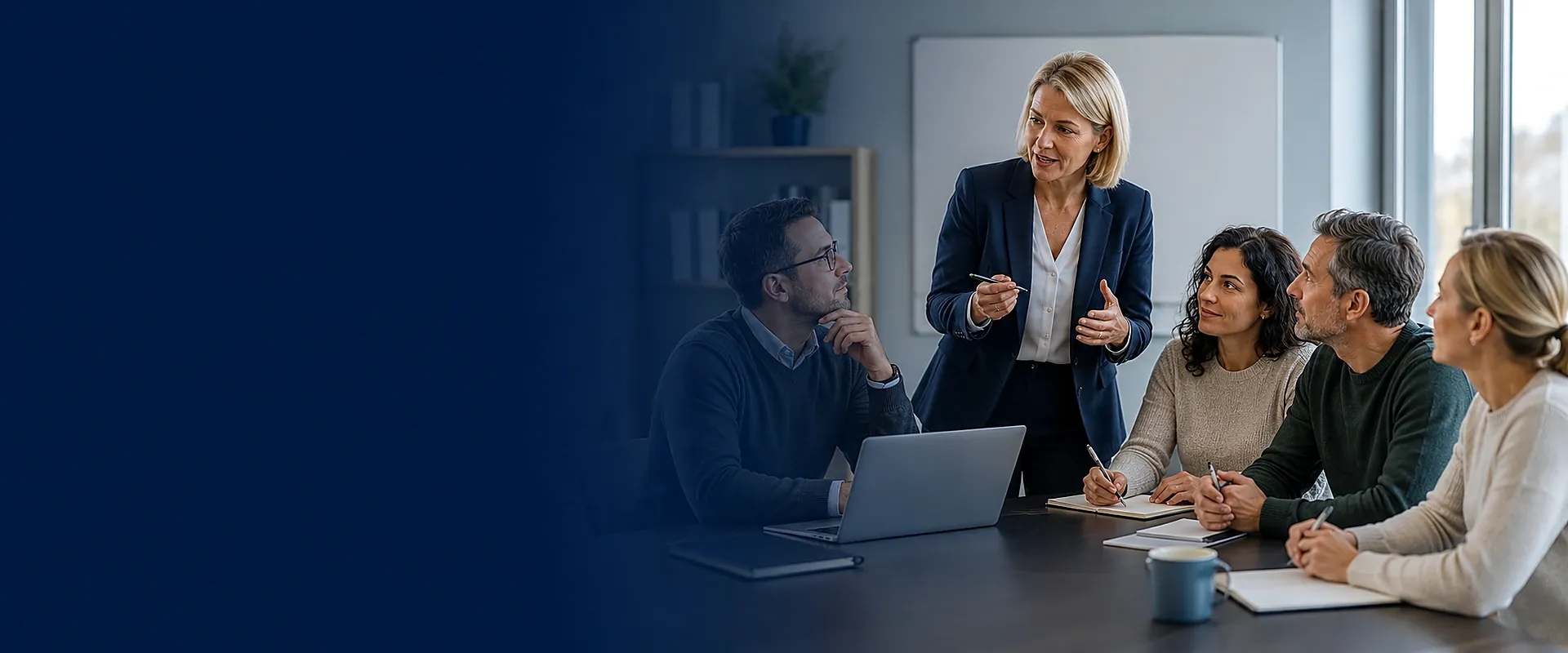 Lớp đào tạo quản trị nhân sự với hoạt động coaching và phát triển năng lực